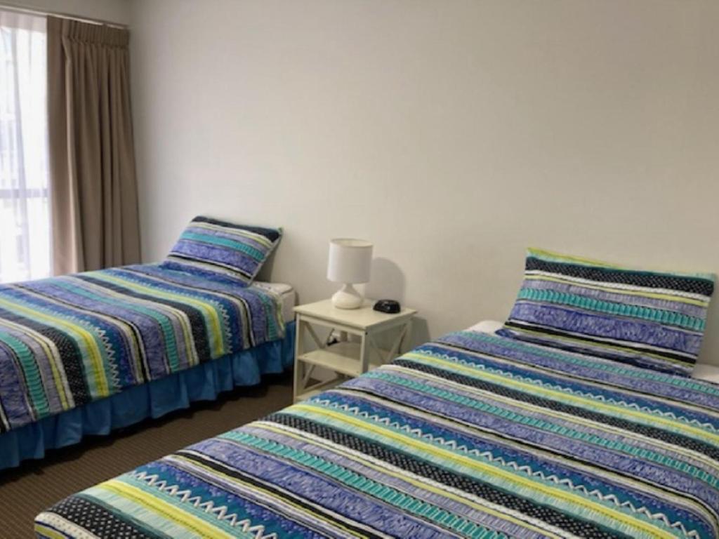 Surfside Court - Hosted By Burleigh Letting Apartment โกลด์โคสต์ ภายนอก รูปภาพ
